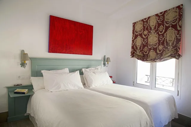 شقة غراند ديلوكس بسريرين منفصلين بشرفة بغرفتي نوم مع أريكة، Overland Suites Catedral 1/4