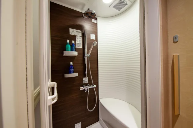 غرفة سوبيريور بسريرين منفصلين، Y S Cabin And Hotel Naha Kokusaidori 2/2