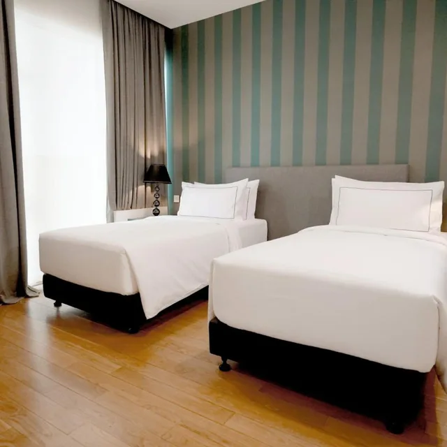 Two Bedroom Superior Twin، THE FACE Suites 1/6