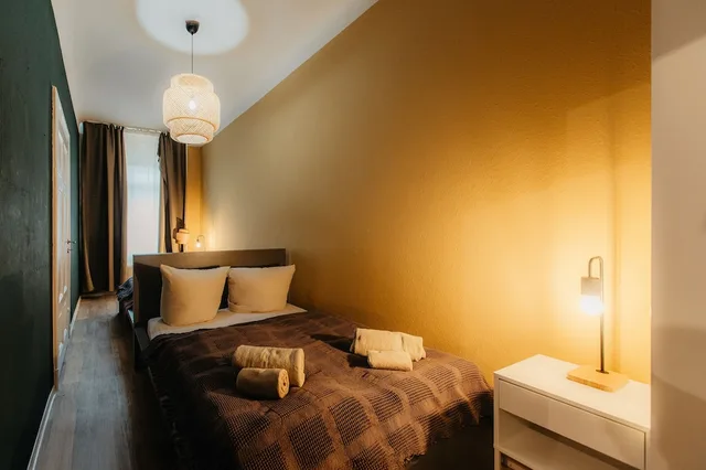 Grand, 4 Rooms, Apartment, 3 Queen Beds, Sofa, Kitchen، Stadthaus By Hentschels Apartments 4/9