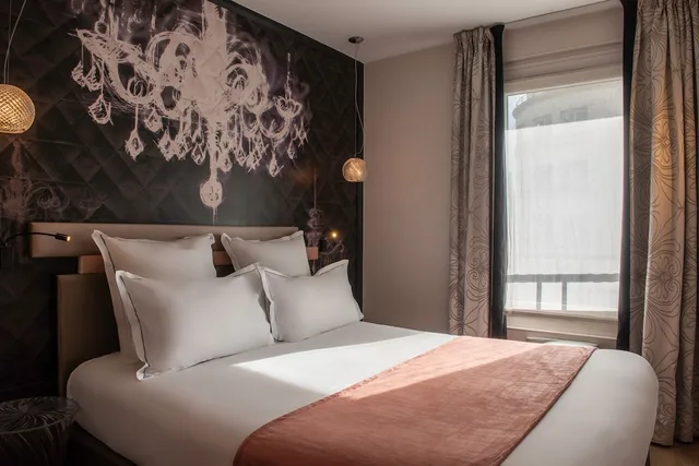 Classic Double, Hotel Yllen Eiffel 1/9
