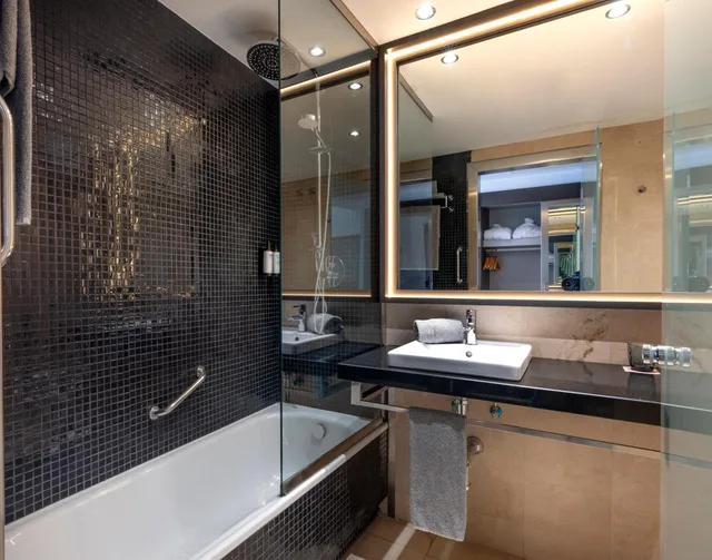 غرفة بريميوم بإطلالة على البحر، Hotel Cadiz Paseo Del Mar Affiliated By Melia 6/10