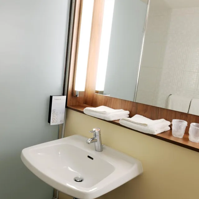 Next Generation, Double Bed، Campanile Chateau Thierry 7/10