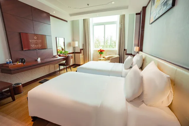 Oriental, Twin Beds، Van Phat Riverside Hotel 2/3