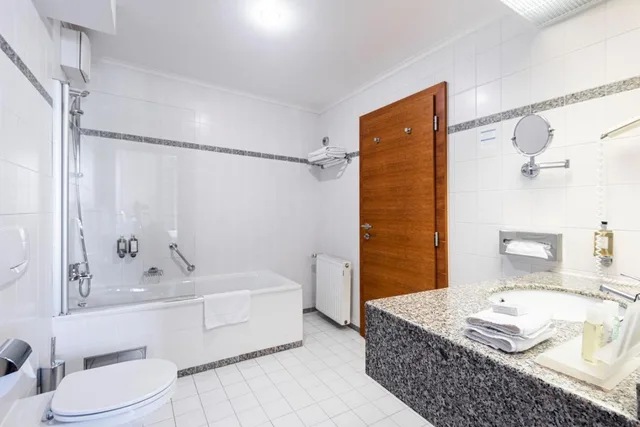 Presidential, Suite, Grand Hotel International 3/4