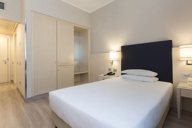 غرفة مفردة بسرير كوين، Just Hotel Lomazzo Fiera 1/7