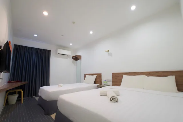 Superior, Triple, No Window، T Hotel Kuala Perlis 1/2
