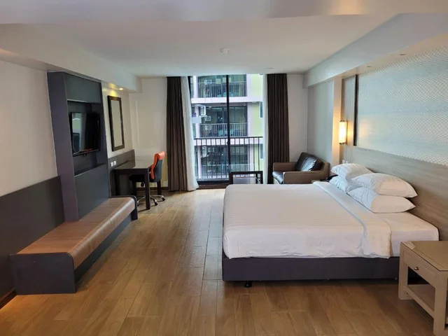 غرفة بسرير كينج، DYNASTY GRANDE HOTEL 9/10