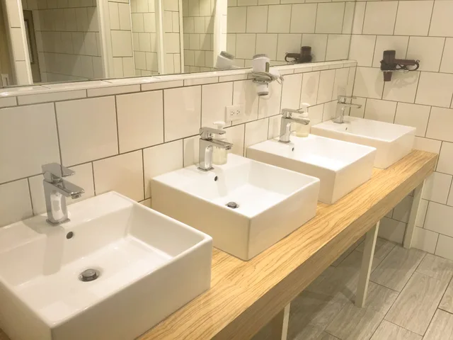 1 Bedroom, Economy, Single, Double Bed, Paper Plane Hostel 1/3