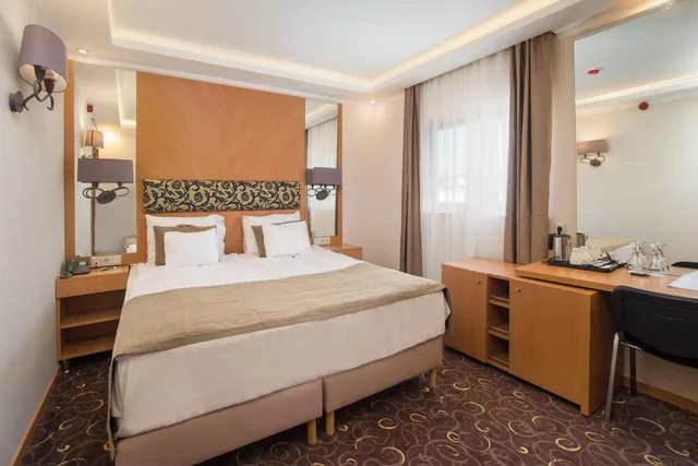 Deluxe, Double Bed, Marmara Hotel 5/10