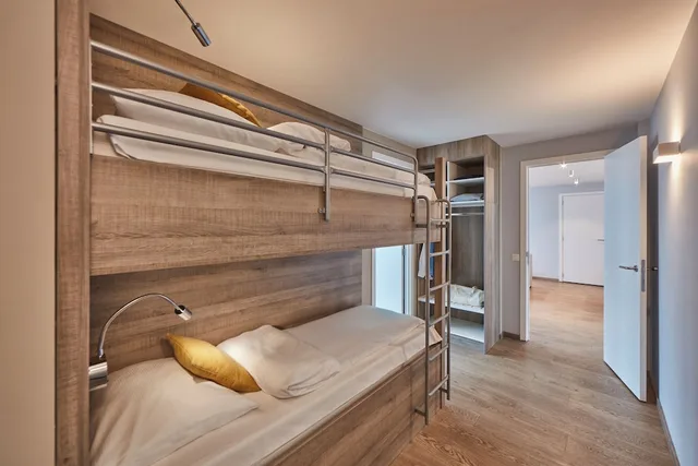 Unique, Penthouse, 2 Bunk Beds, 3 Double Beds, Panoramic Sea View، Holiday Suites Blankenberge 4/10