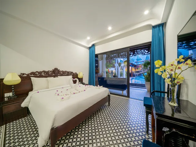 Vip, Queen Bed، Thanh Binh Central Hotel 1/2