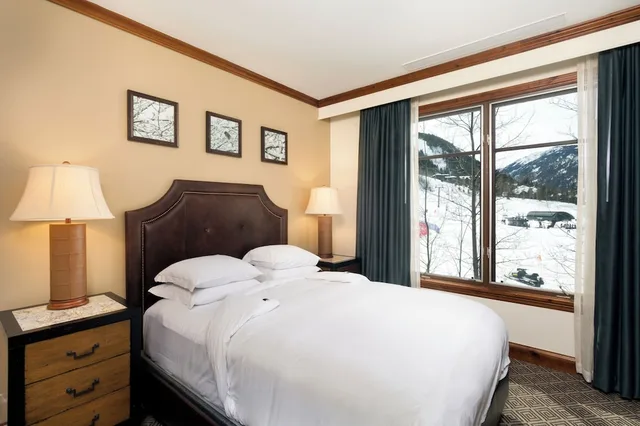 3 Bedrooms, Slope, Premier, Apartment, 2 King Beds, Queen Bed, Sofa, Balcony، Ritz-Carlton Club, Aspen Highlands by Frias 6/10