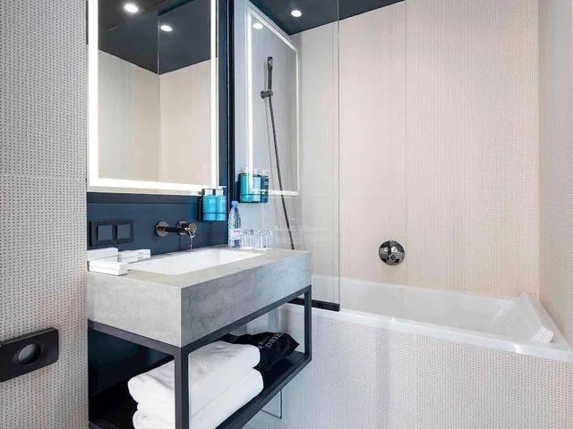 شقة بسرير كينج بغرفتي نوم، Novotel Living Almaty Jetisu 3/3