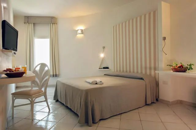 غرفة كلاسيكية مفردة بسرير مزدوج، Mare Pineta 2/4