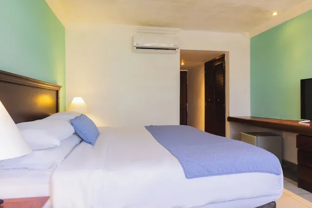 غرفة بسرير كينج، Hotel Faranda Express Puerta Del Sol Barranquilla, A Member of Radisson Individuals 4/9