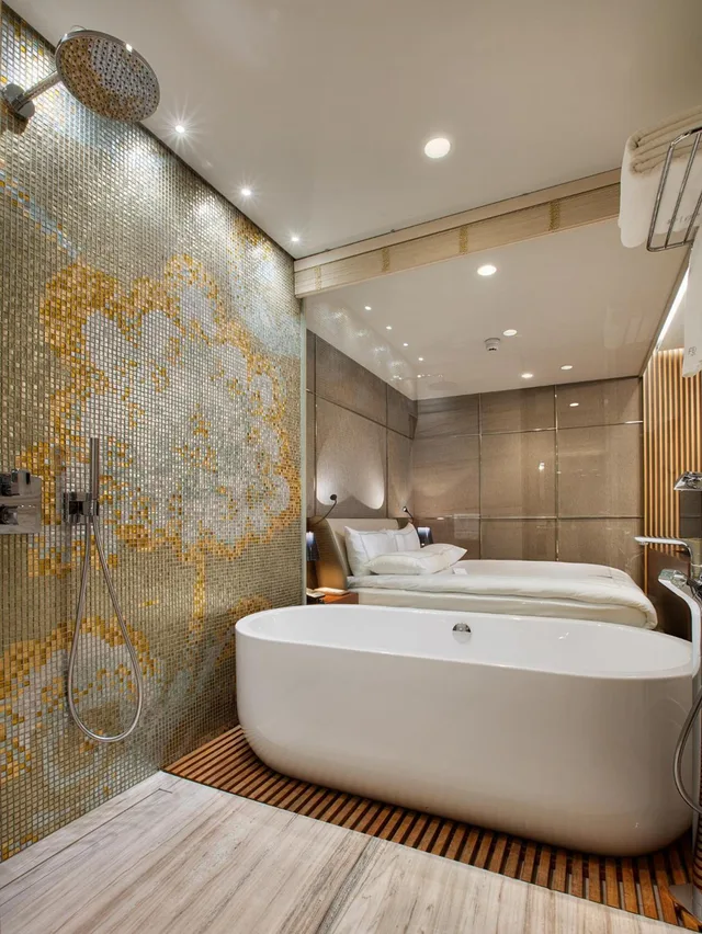Romantic, Suite, Sofa, Bathtub, FER HOTEL 3/5