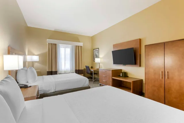 غرفة بسريرين كوين لذوي الإعاقة، Best Western Plus Surprise-Phoenix NW 2/5