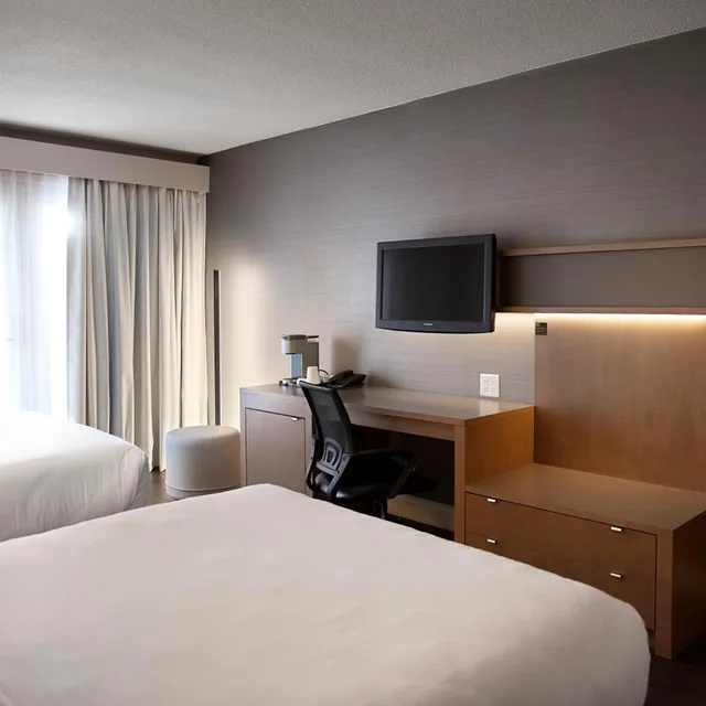 غرفة بسريرين مزدوجين في الطابق الأرضي، Hotel Cofortel 2/6