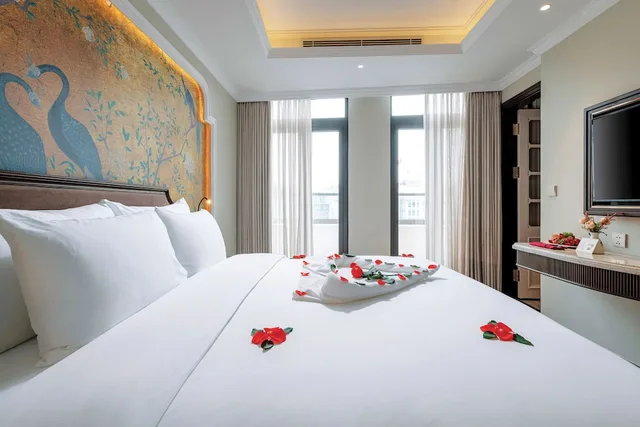 غرفة ديلوكس بسريرين منفصلين بإطلالة على المدينة بشرفة، Heritage Hamlong Hotel & Spa 3/10