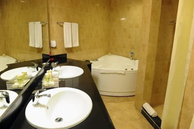 جناح بسرير كينج، Hotel Victoria Garden 1/1
