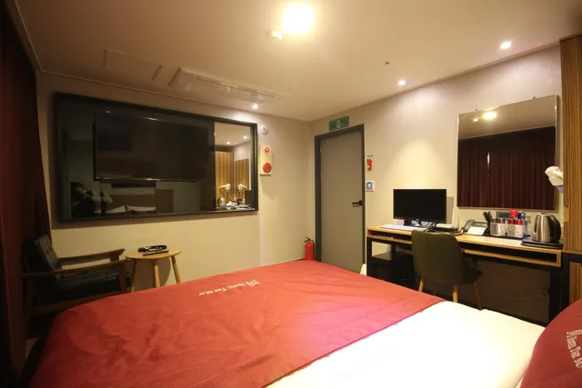 غرفة بسرير مزدوج، Hotel The May Busan Sasang 6/10