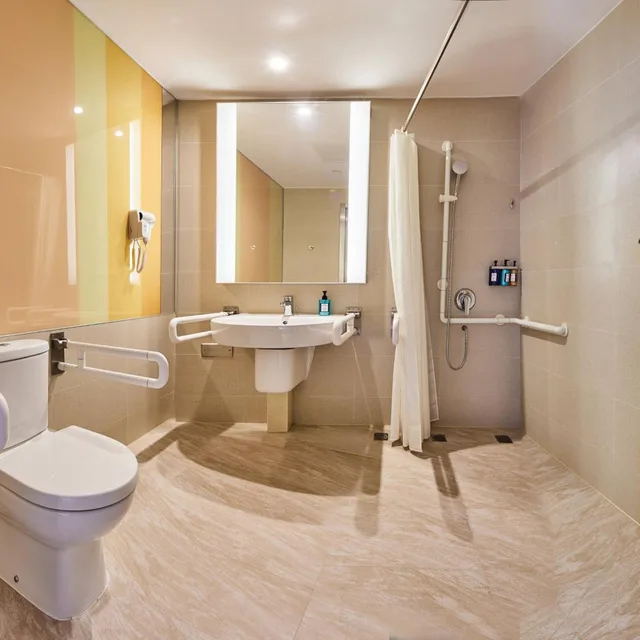 جناح بسرير كوين بغرفة نوم واحدة، Holiday Inn Express Shanghai Zhenping 4/5