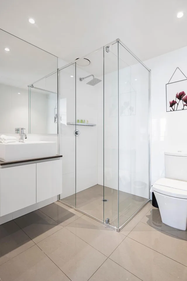 1 Bedroom, Apartment, Balcony, RNR Serviced Apartments North Melbourne 10/10