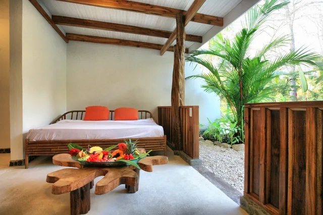 غرفة بسرير كوين بإطلالة على الحديقة، Tropico Latino Hotel 2/2