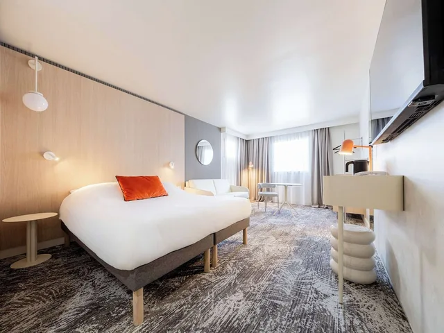 غرفة سوبيريور بسرير مزدوج مع أريكة، Novotel Paris 13 Porte d Italie 8/10