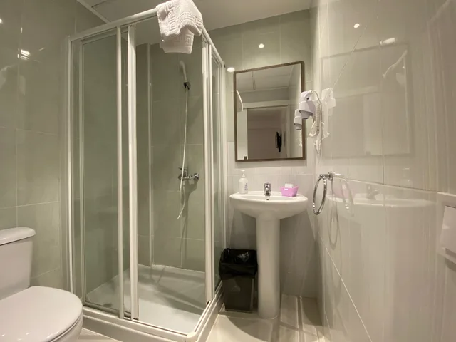 غرفة مفردة، Far Home Hostel 7/10