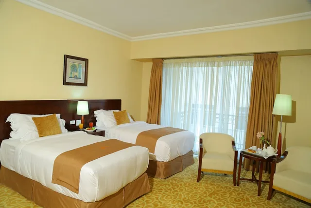غرفة قياسية بسريرين منفصلين، Capital Hotel And Spa 2/10