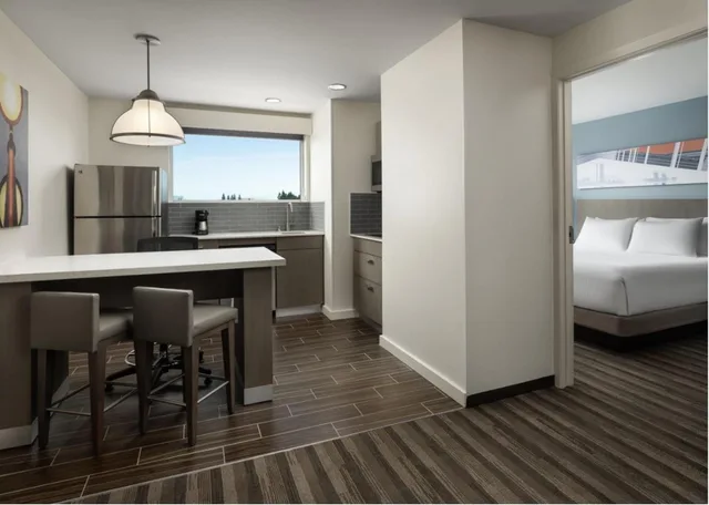 جناح بسرير كينج بغرفة نوم واحدة مع أريكة بمطبخ لذوي الإعاقة، Hyatt House San Jose Airport 5/5