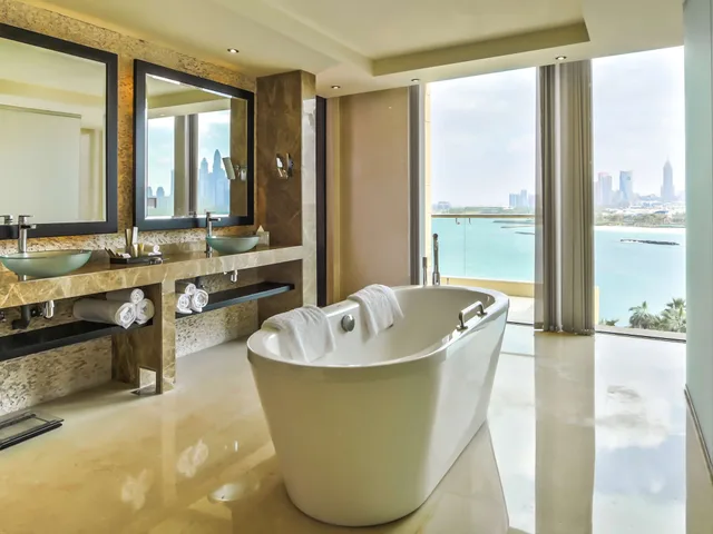 2 Bedrooms, Senior, Suite, King and Twin Beds، Rixos the Palm Hotel Suites Ultra All Inclusive 10/10