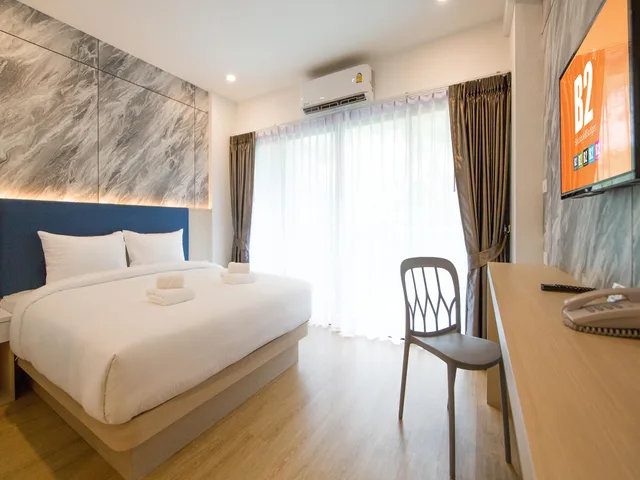 غرفة بريميير فاخرة بسرير كوين بإطلالة على الجبل، B2 Krabi Premier Hotel 1/1