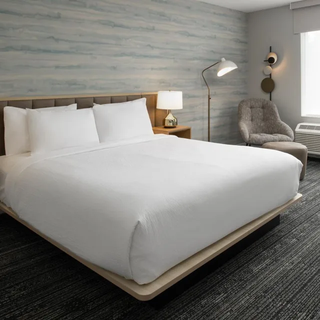 جناح استوديو بسرير كينج مع أريكة لذوي الإعاقة، TownePlace Suites by Marriott Eugene 2/8