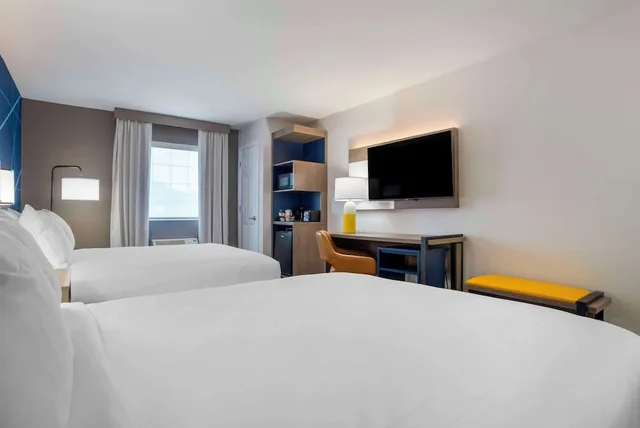 Standard, 2 Queen Beds, Comfort Inn Pensacola Near NAS Corry Station 1/8