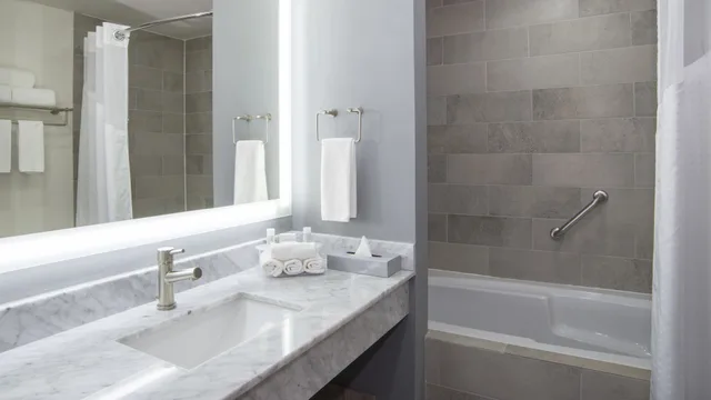جناح بسريرين كوين، Holiday Inn Express And Suites Ciudad Obregon 8/10