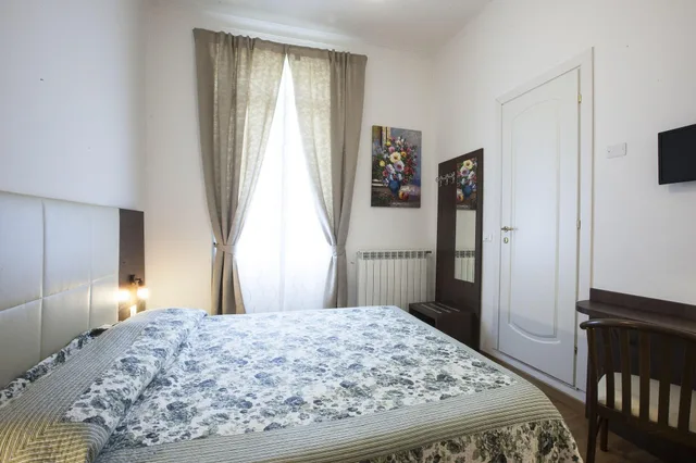 غرفة بسرير مزدوج بغرفة نوم واحدة، Albergo Amalfi Milano 3/10