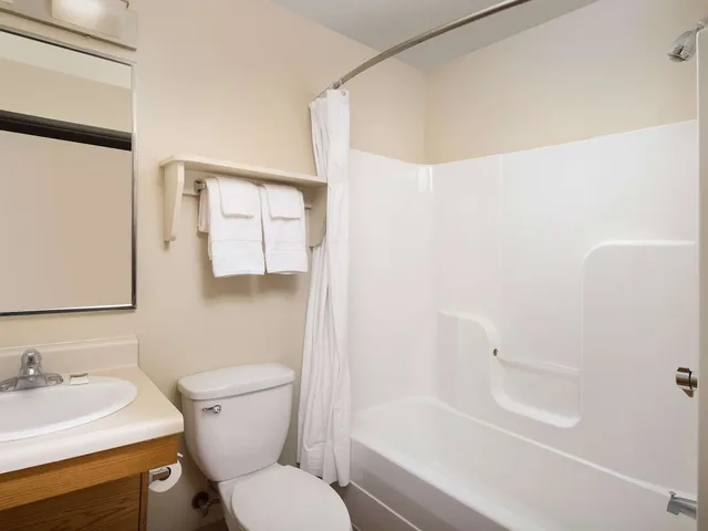 Standard, Double Bed, WoodSpring Suites Rockwall-East Dallas 7/8
