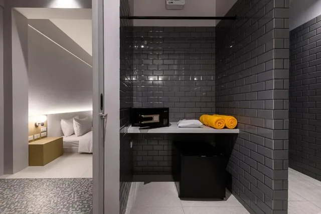 Riverfront Deluxe Room، Mowa Bangkok 2/4