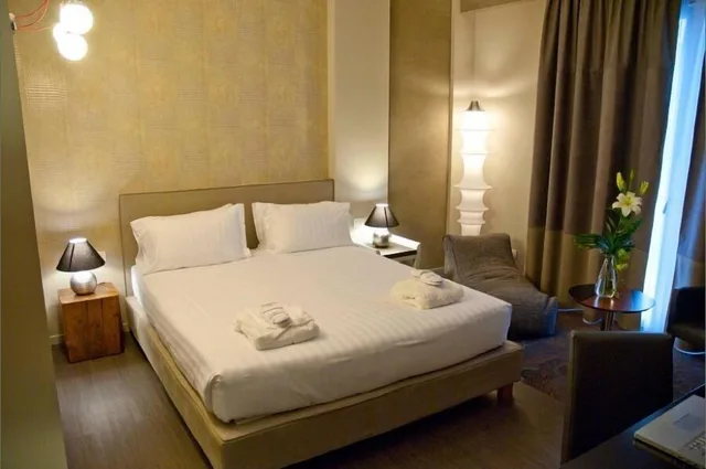 غرفة ديلوكس بسرير كينج، Admiral Park Hotel 2/4