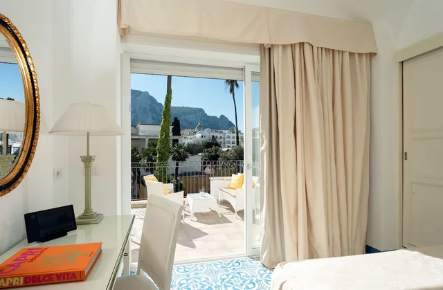 Room, Triple, 3 Beds, Garden View, Hotel Syrene Capri 2/3
