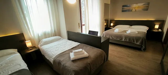 غرفة كلاسيكية رباعية، Hotel Gardenia 8/10