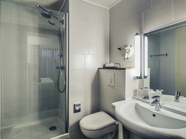 غرفة سوبيريور بسرير مزدوج، Mercure Albi Bastides 3/3
