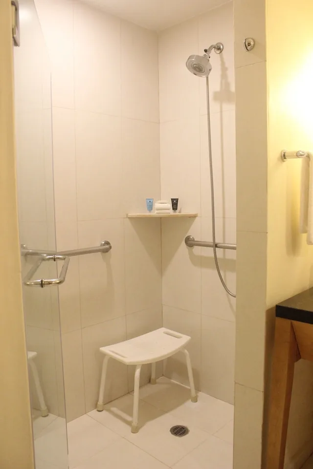 غرفة قياسية بسرير كينج، CROWNE PLAZA MONTERREY AEROPUERTO 8/10