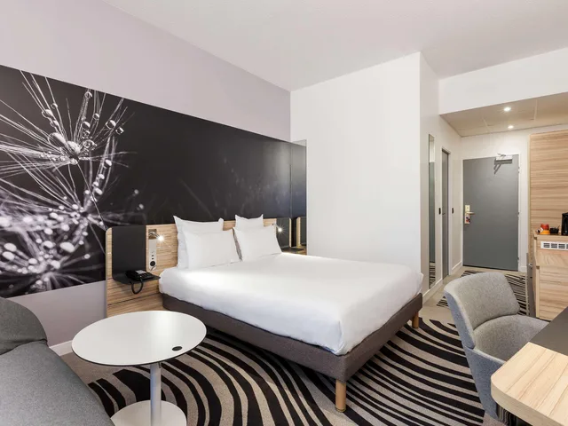 غرفة سوبيريور بسرير كينج، Novotel Tours Centre Gare 4/10