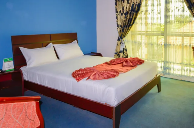 Deluxe, King Bed, Emperor Hotels 1/2