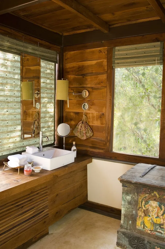 Colonial, Bungalow, King Bed، Baghvan A Taj Safari Lodge - Pench National Park 2/2