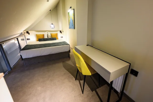 جناح دوبلكس بسرير كينج مع أريكة، Artloft Hotel 5/6